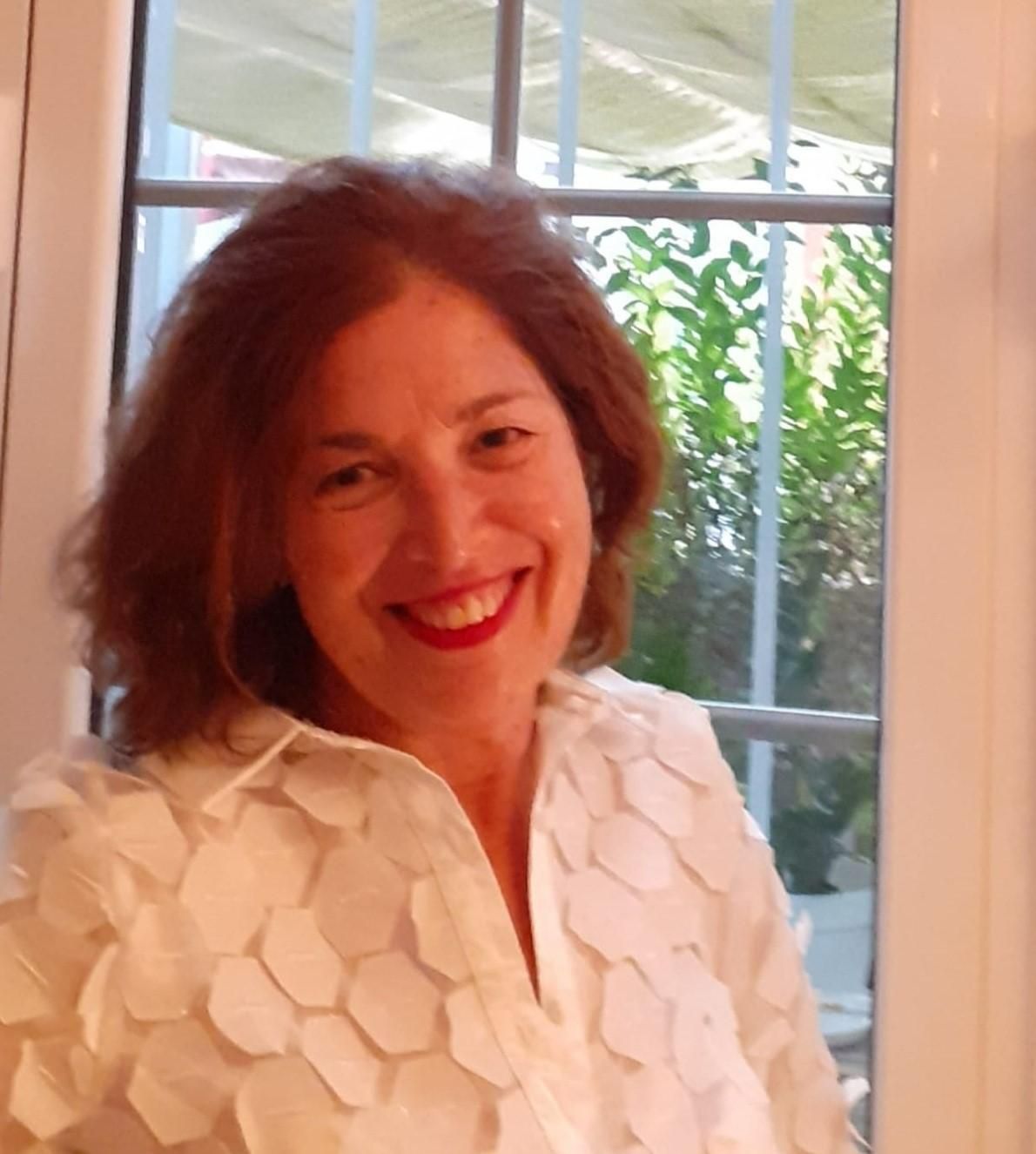 Ángeles Alemán Gómez, autora de 'Maud Bonneaud-Westerdahl. La creadora surrealista'