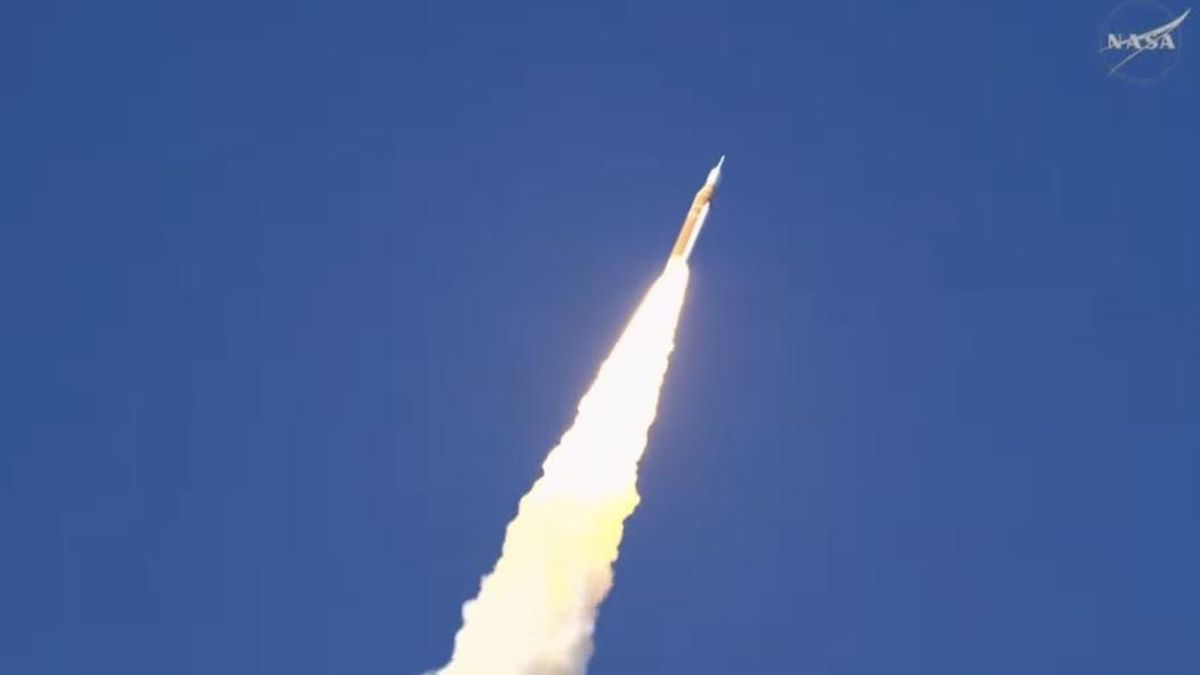 Artemisa II rumbo a la Luna.