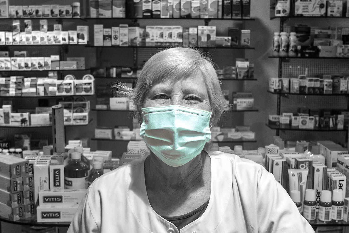 Ángeles, farmacéutica