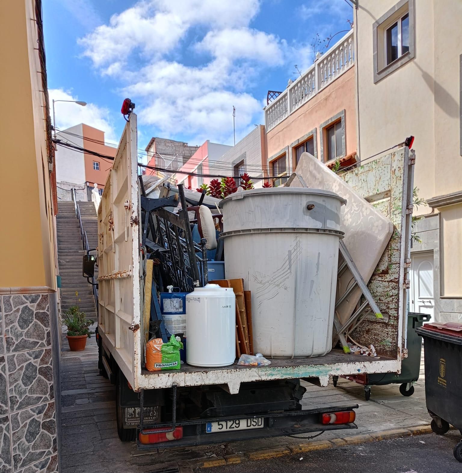 Imagen de archivo del servicio de acopio de trastos y escombros de Las Palmas.