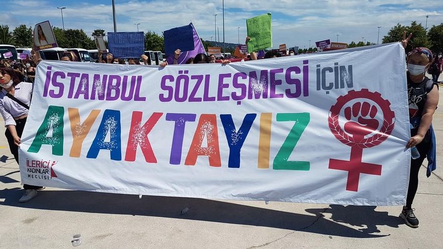 Protesta contra la retirada de Turquía del Convenio de Estambul, junio 2021
