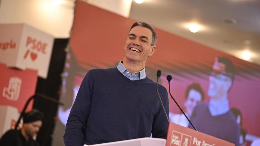 El secretario general del PSOE y presidente del Gobierno, Pedro Sánchez, interviene en el acto de cierre de campaña, a 6 de febrero de 2026, en Zaragoza, Aragón (España).
