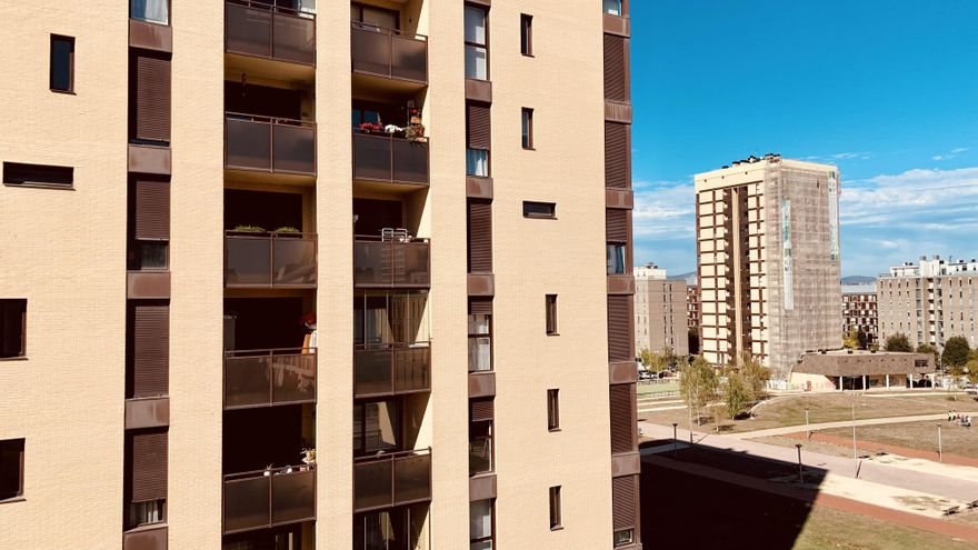 Vivienda admite un "inusual volumen de solicitudes" de las mejoradas ayudas al alquiler juvenil en Euskadi