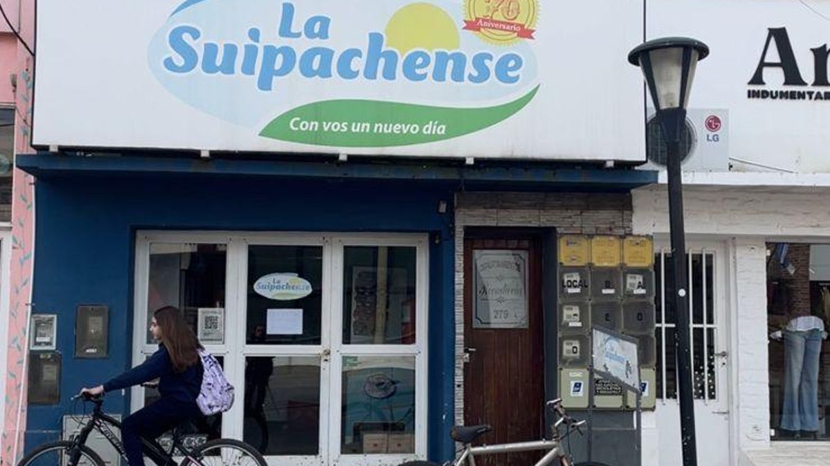Local de la láctea La Suipachense, cerrado hasta nuevo aviso en el centro de Suipacha.
