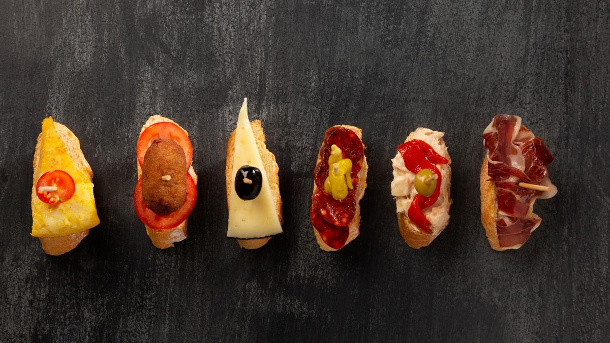 Canapés nada típicos: cinco ideas para quedar muy bien en las mesas de Navidad