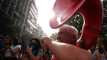 Miles de personas vuelven a salir a la calle a un mes de las protestas en Chile