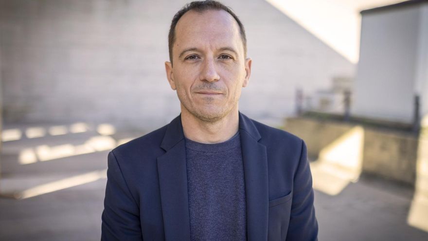 Manuel H. Martín: "Todavía hay muchas historias que contar de Sevilla al margen de los clichés"