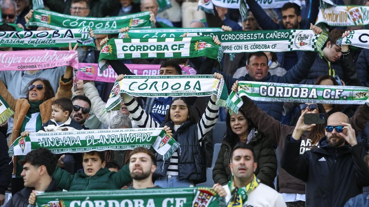 Grada Blanquiverde del Córdoba CF - SD Eibar