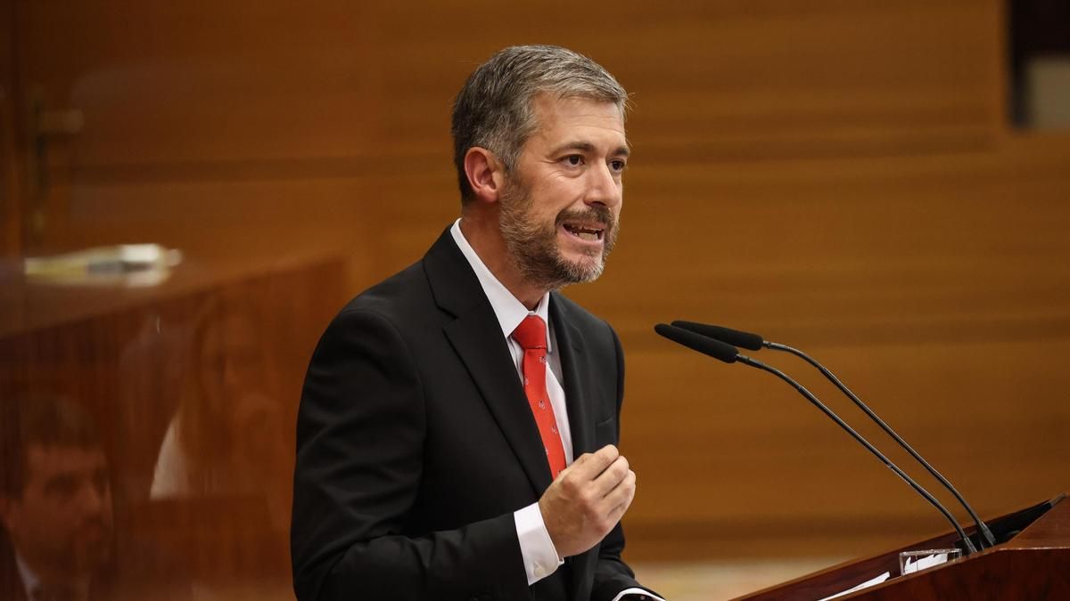 El Gobierno de Ayuso niega falta de transparencia pese a ocultar quién y por qué decidió comprar el ático: "Una mentira repetida nunca será verdad"