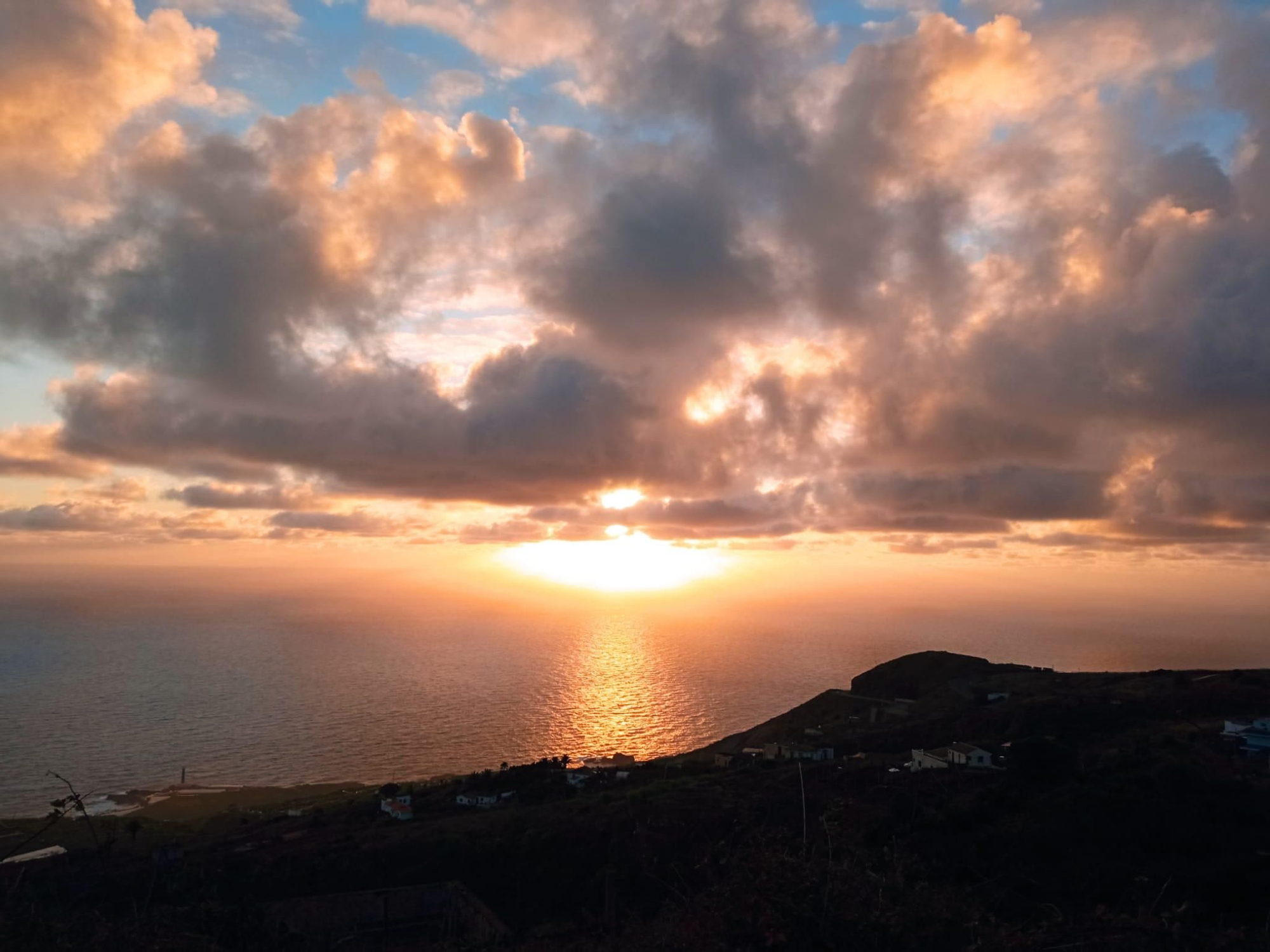 Amanecer este sábado en Barlovento.