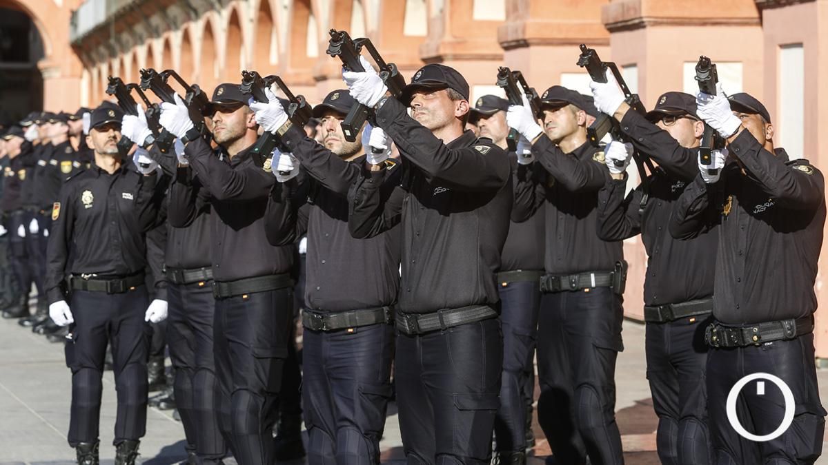 Acto de la Policía Nacional para celebrar su patrón, los Santos Ángeles Custodios