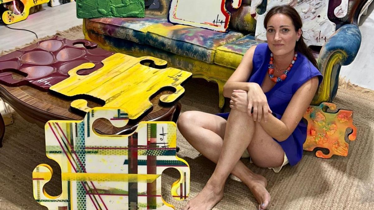 La artista extremeña ALOA Piezzas explora la conexión humana a través de materiales y luz