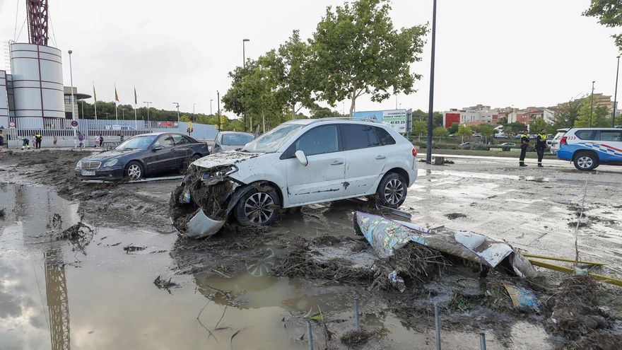 Destrozos tras la tormenta de este jueves en Zaragoza