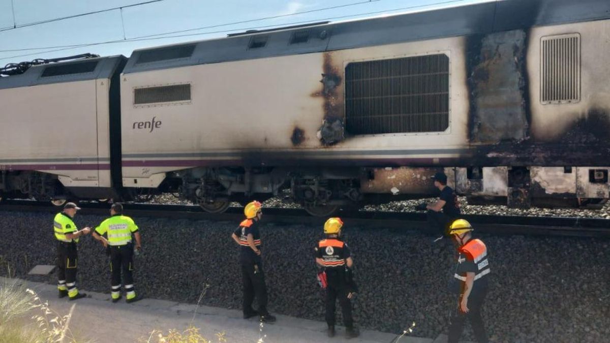 Tren incendiado en la línea Madrid-Andalucía el 30 de agosto de 2025, sin heridos