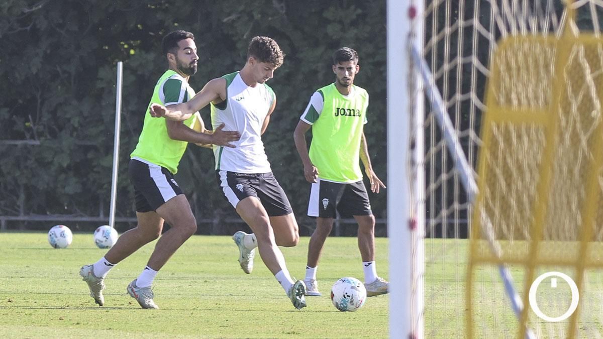 Rubén Alves con Mariano en un entrenamiento la pasada temporada