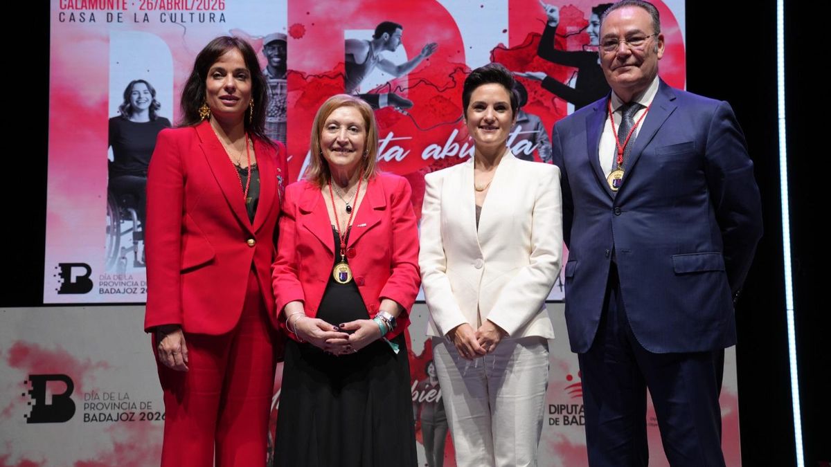 La Diputación de Badajoz reivindica su papel vertebrador en el Día de la Provincia: "No hablamos de futuro, somos presente"