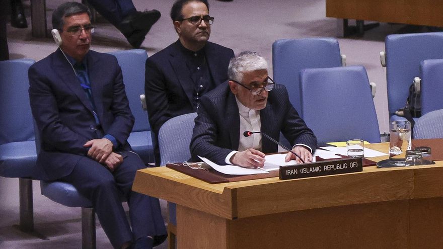 El representante de Irán ante Naciones Unidas, en una reunión del Consejo de Seguridad, el 7 de abril de 2026.