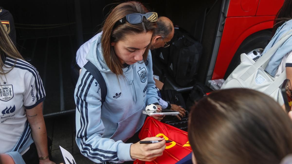 Llegada a Córdoba de la Selección Española de Fútbol Femenina
