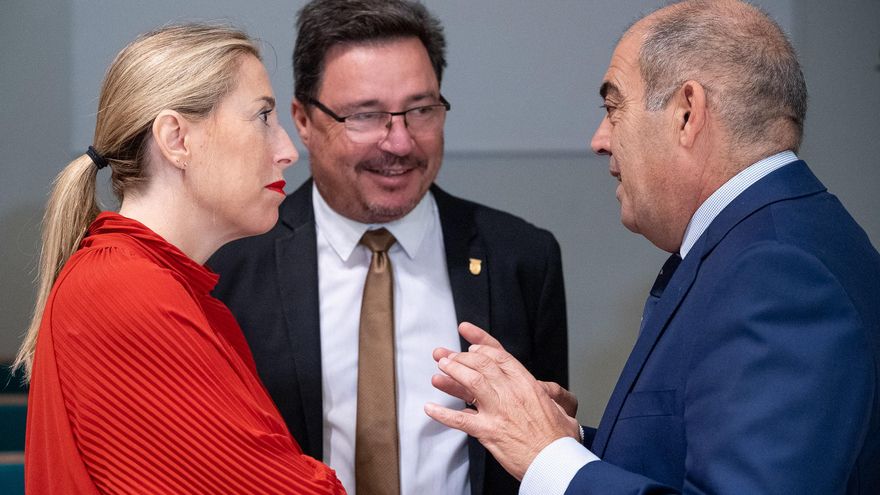 La lucha contra la economía sumergida entre los autónomos, uno de los ejes del plan de la Junta y los empresarios