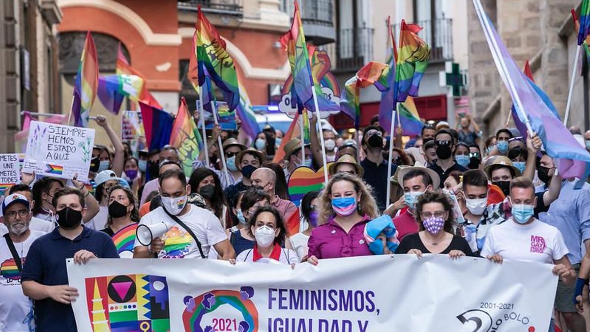 Toledo y Talavera de la Reina acogen nuevas manifestaciones para reivindicar la igualdad del colectivo LGTBI