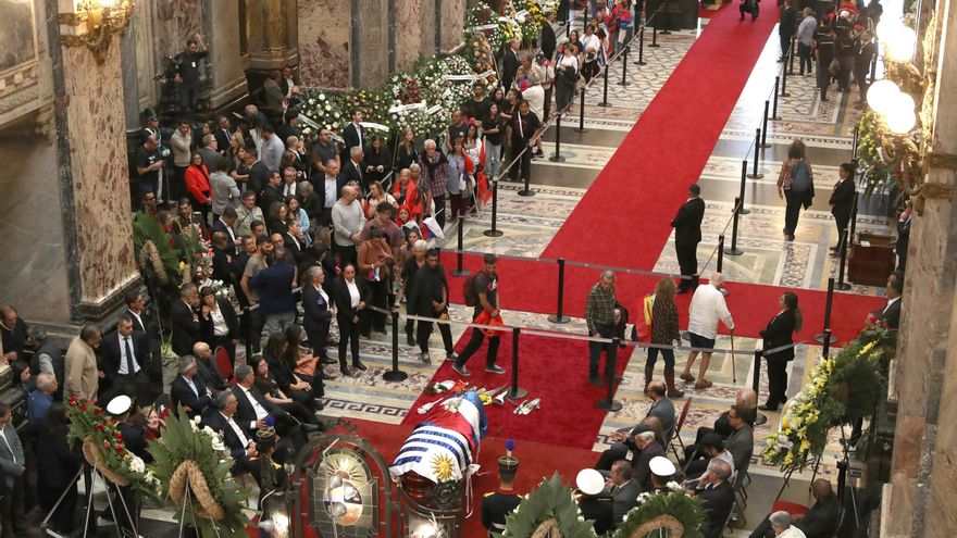 Lacalle Pou acude al velorio de Mujica: "Tuvimos discrepancias pero me quedo con lo bueno"