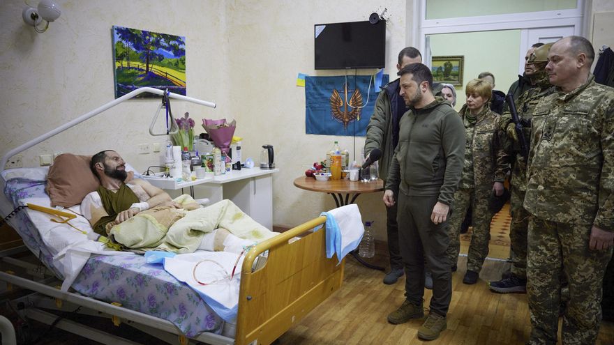 Zelenski: la asistencia humanitaria a la sitiada Mariúpol continúa bloqueada