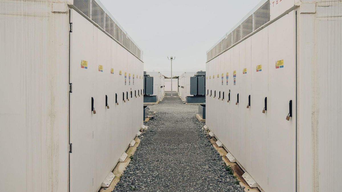 El macroproyecto de almacenamiento solar en La Roca de la Sierra abre el plazo para alegaciones
