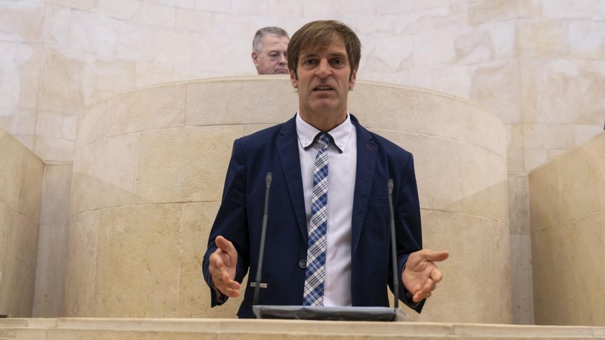 El presidente de CEOE Cantabria asegura que había empresas conocedoras de la trama corrupta en los contratos de carreteras de Cantabria