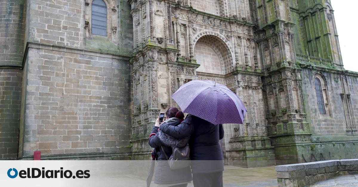 Noviembre comienza con tiempo otoñal y pasado por agua en varias comunidades