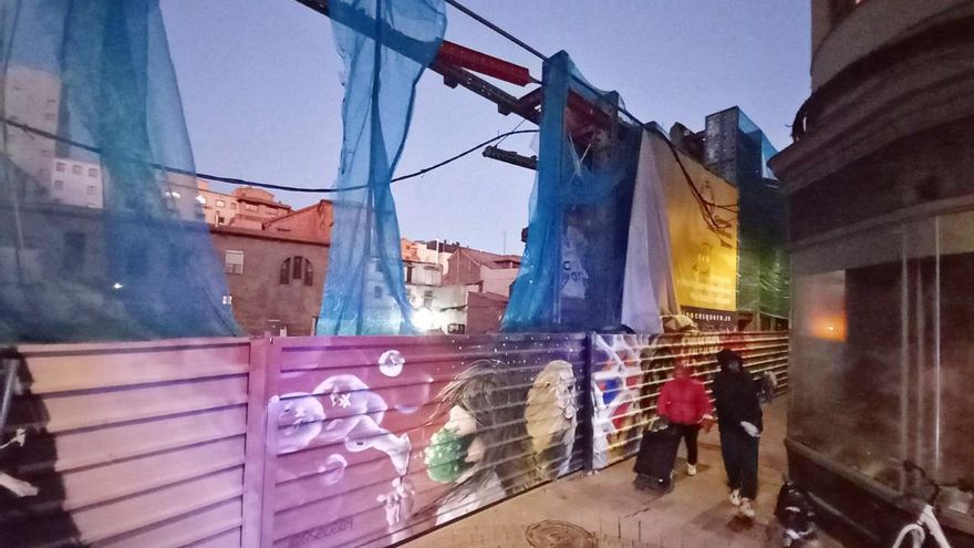 León permite derribar todas las fachadas protegidas de la promoción de viviendas entre La Rúa y San Marcelo
