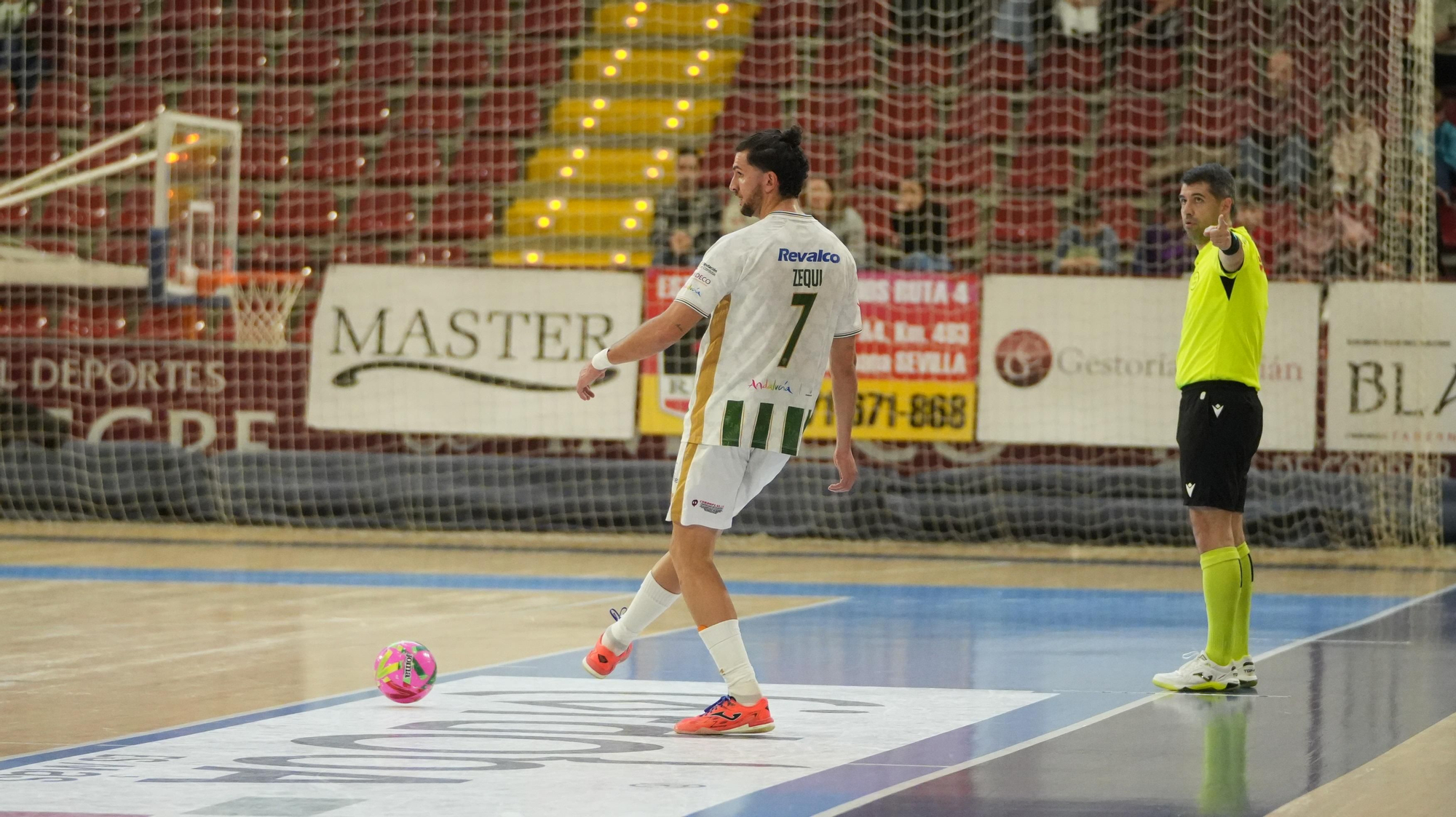 Las imágenes del Córdoba Patrimonio - ElPozo Murcia