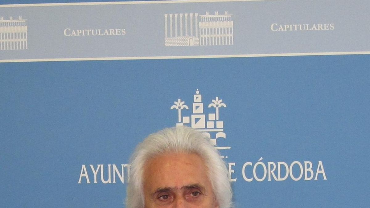 Rafael Gómez renuncia a su acta de concejal que recogerá Rafael Carlos Serrano