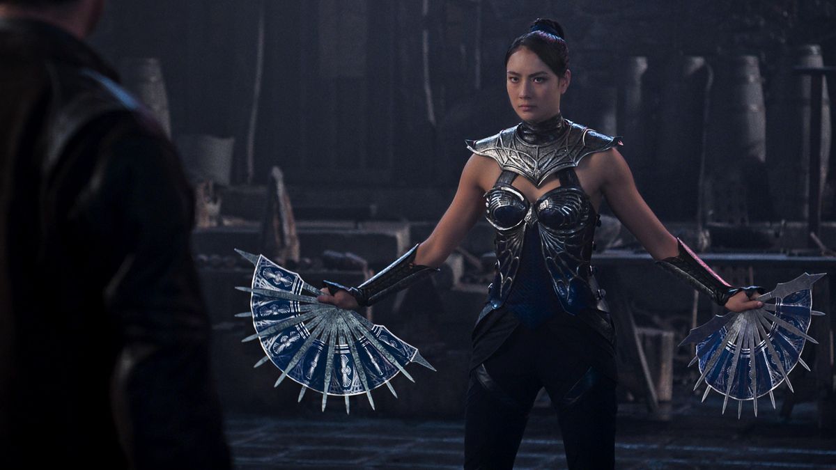 Adeline Rudolph también se incorpora como Kitana a 'Mortal Kombat'.