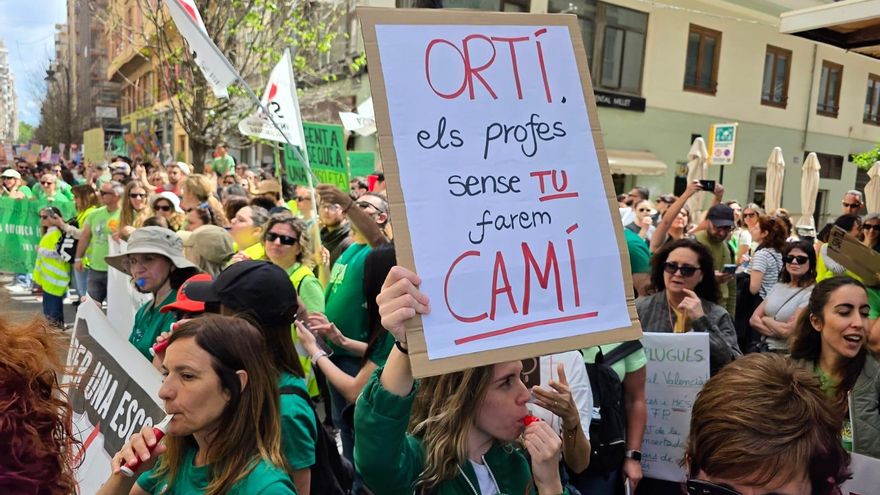 El TSJ avala los servicios mínimos impuestos por la Generalitat ante la huelga indefinida en Educación