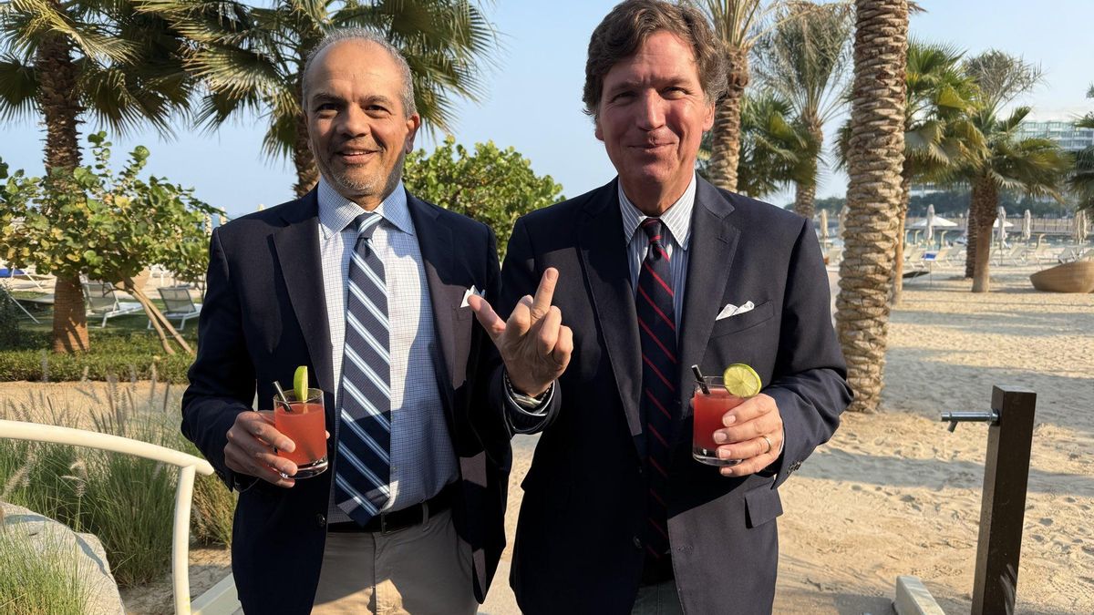 El mundo MAGA estalla entre acusaciones de "nazismo", "alcoholismo" y de hacer "felaciones" a Qatar o Israel