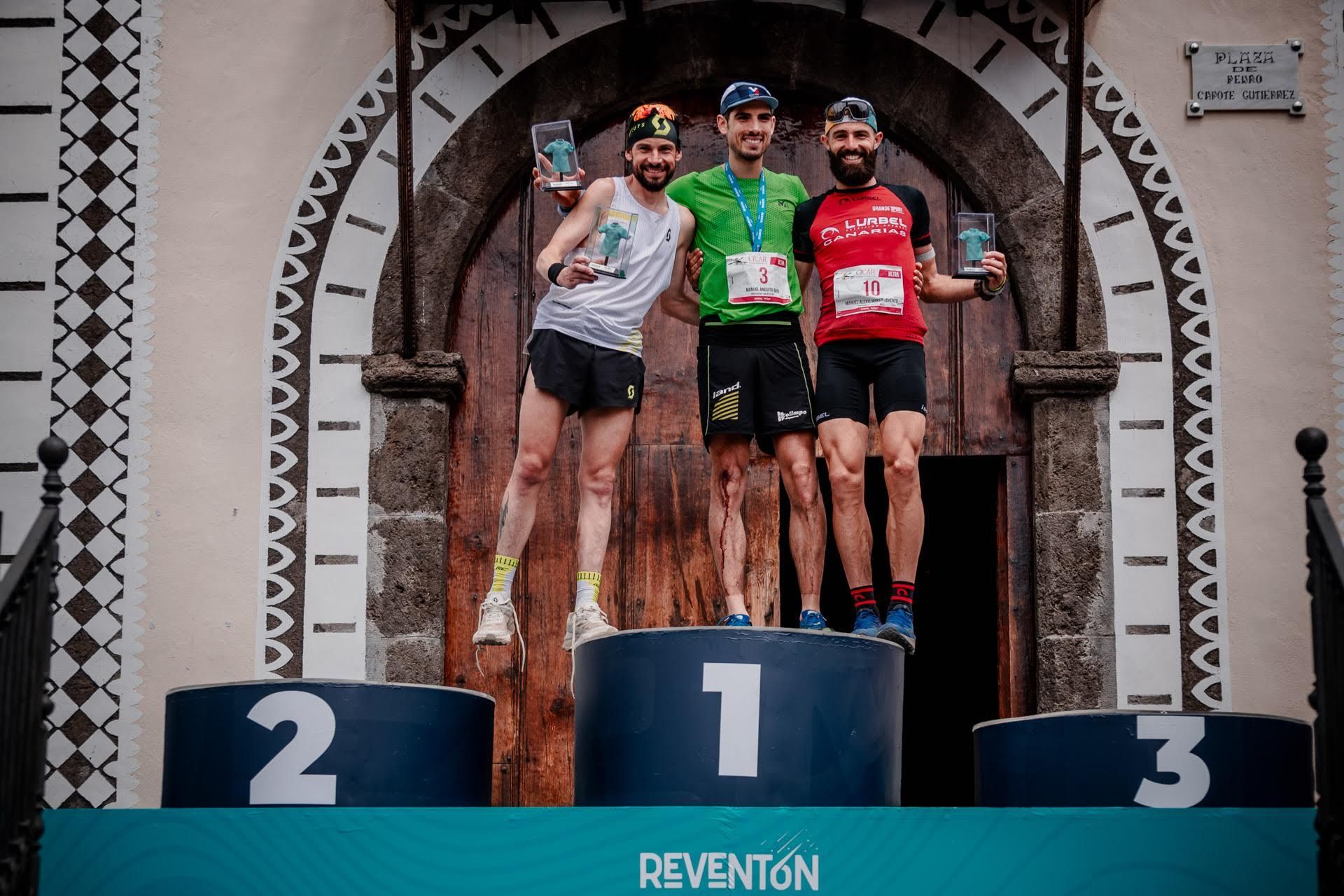 Un momento de la Reventón El Paso Fred.Olsen Express 2024.