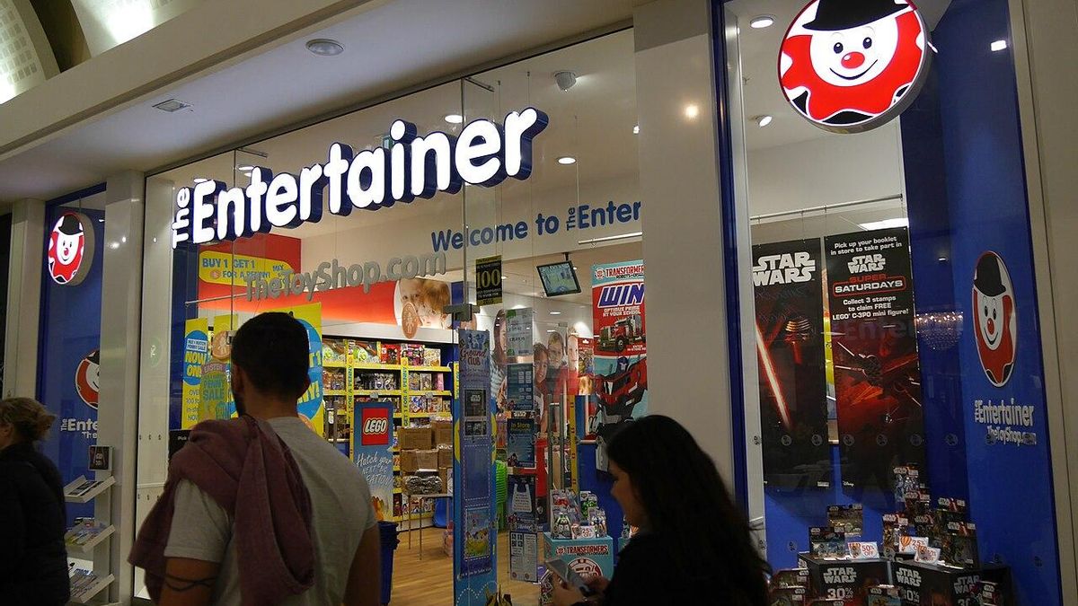El fundador de la mayor cadena de jugueterías de Reino Unido cederá su propiedad a la plantilla