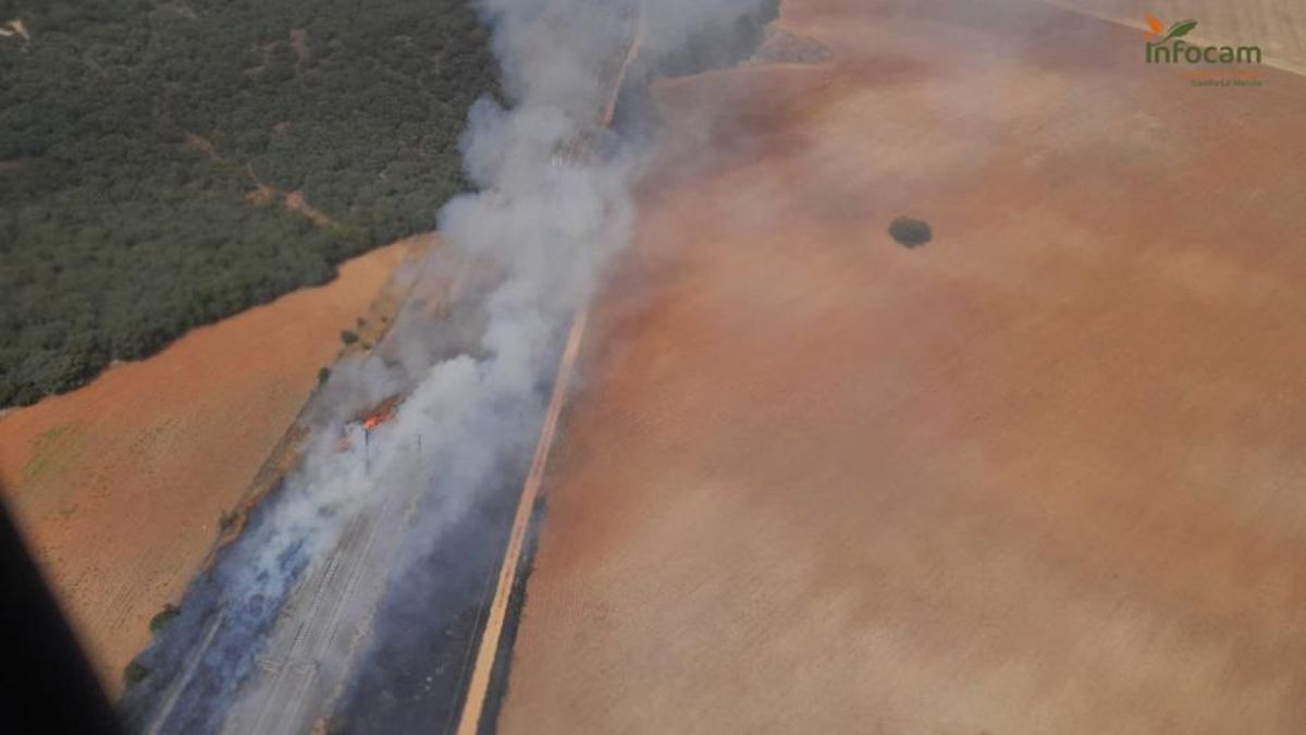 Zaradi požara v Guadalajari prekinjen promet hitrih vlakov med Madridom in Barcelono