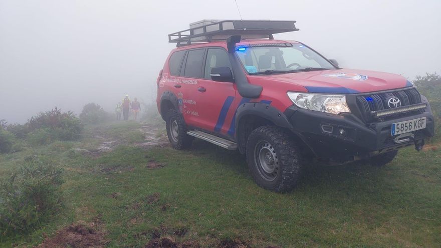 Rescatada una senderista riojana tras desvanecerse mientras realizaba una ruta en los Collados del Asón