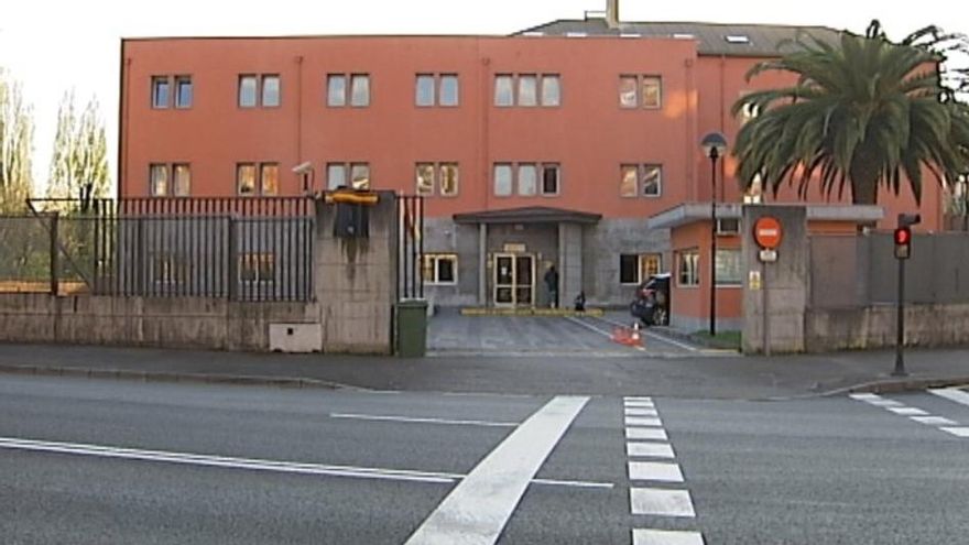 La Policía busca el arma homicida utilizada en el 'crimen de la casera' en Avilés