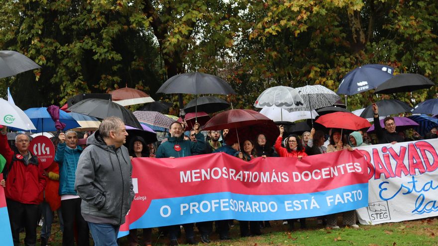 Los sindicatos convocantes consideran un "éxito" la huelga en la educación, que la Xunta rebaja hasta el 15%