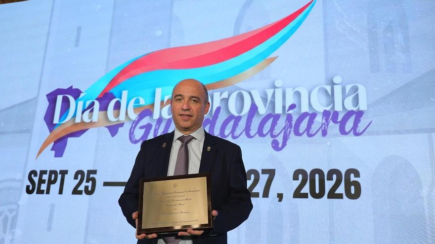 La Feria Apícola de Pastrana recibe la Placa al Mérito provincial por su contribución al desarrollo rural