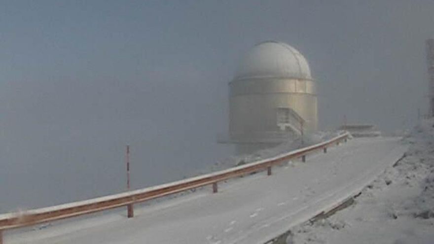 Imagen del entorno del Telescopio Óptico Nórdico (NOT por su siglas en inglés) captada este en la mañana de este lunes de la webcam del NOT.