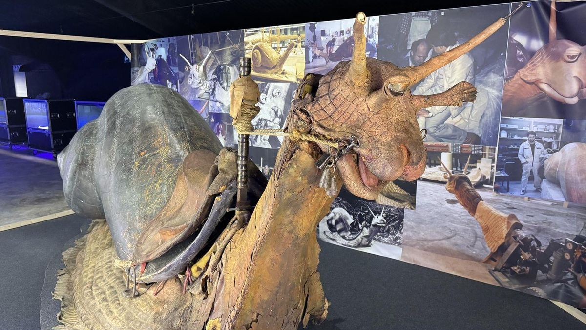 Del taller de este británico salieron figuras para "La historia interminable" o "Alien" y en este pequeño pueblo de Valladolid le han dedicado todo un museo