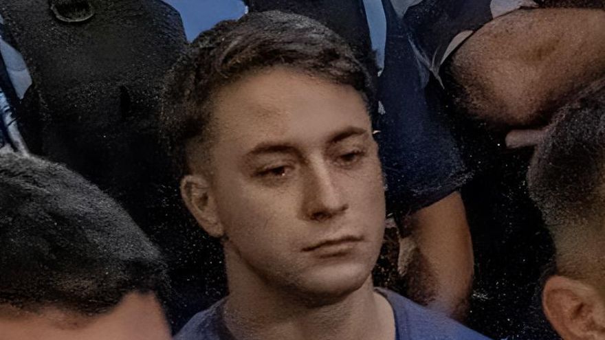 A Thomsen lo quebró el llanto de su mamá y dio su versión de lo que pasó la noche del asesinato de Fernando