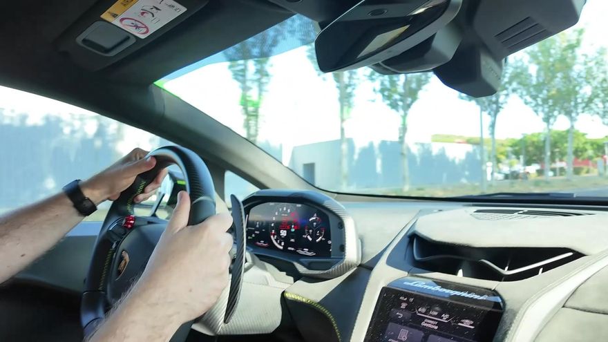 Interior del Lambo Temerario