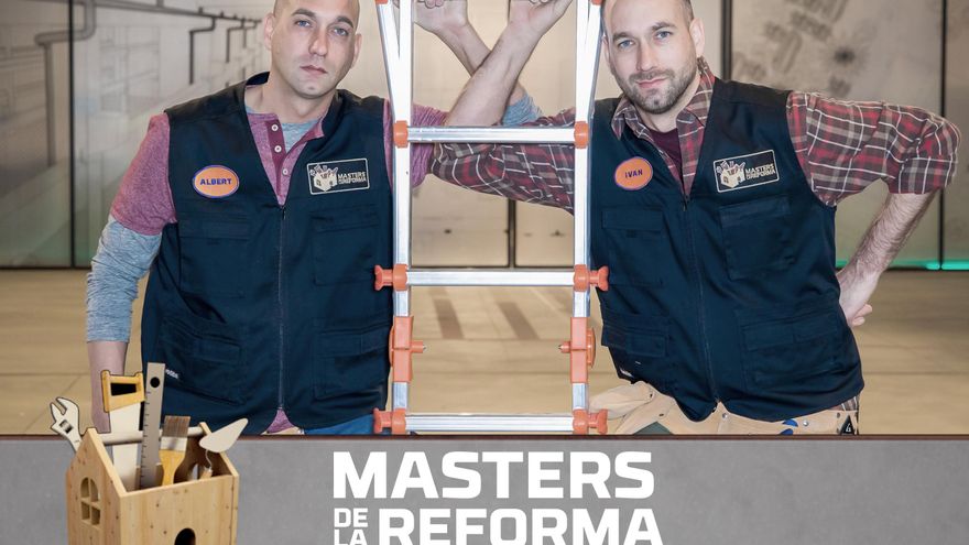 Fotogalería:  las parejas concursantes de 'Masters de la Reforma' posan con sus herramientas