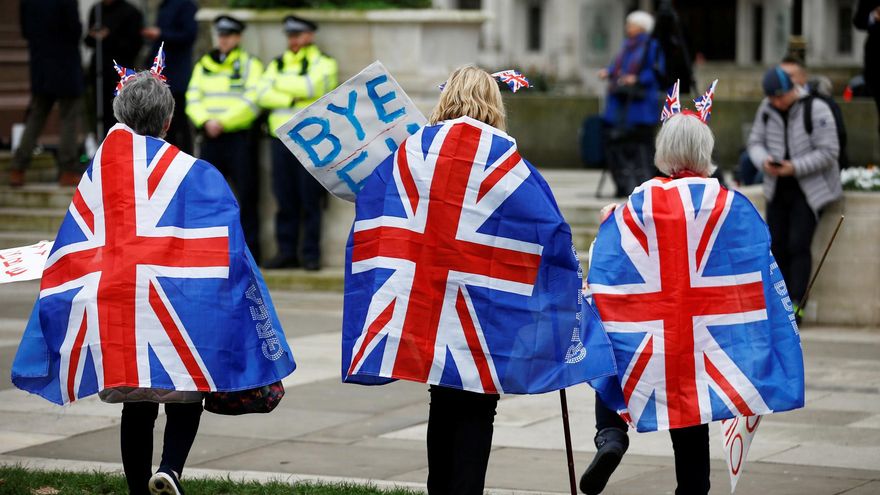 Más de 16.000 españoles residentes en Reino Unido, en un limbo legal que puede dejarles sin derechos a partir de julio