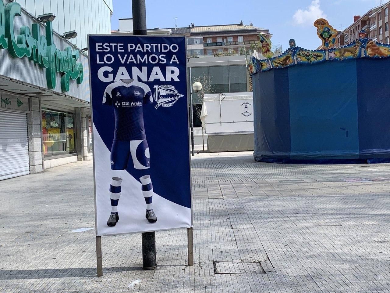 Cartel de apoyo del Deportivo Alavés