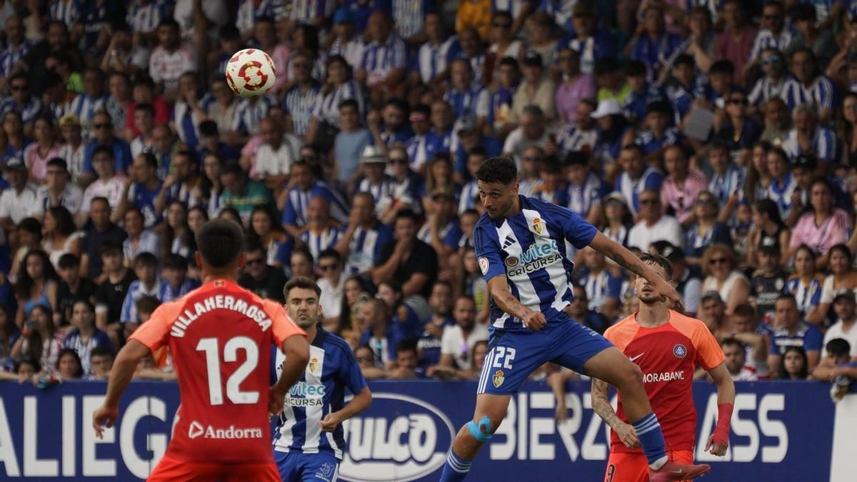 Ponferradina-Andorra, este sábado en el Estadio El Toralín de Ponferrada. 